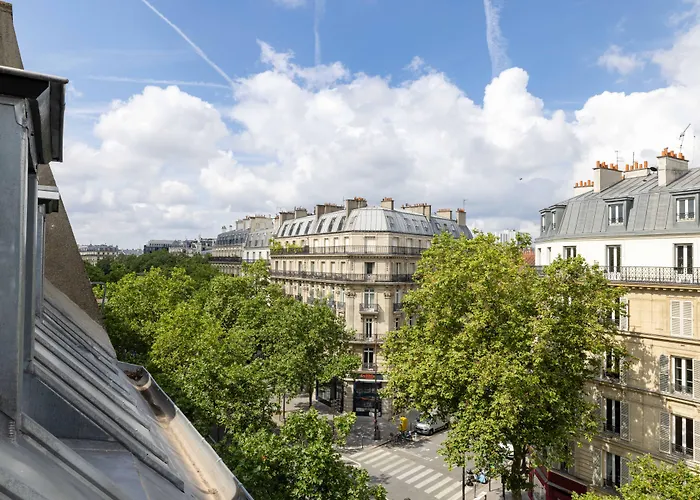 Des Mines